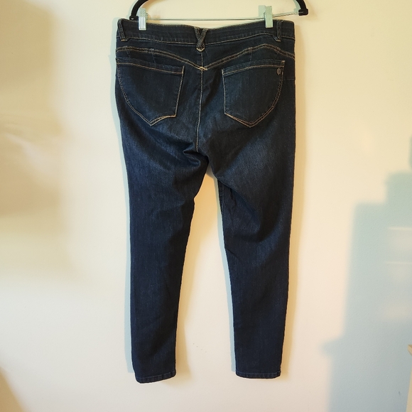 Democracy "ab"technology size 12P skinny jeans - Picture 7 of 8